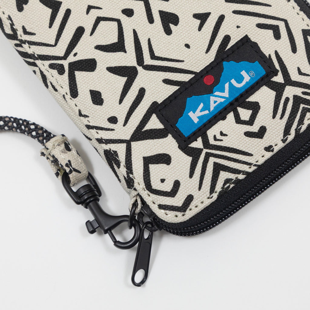 KAVU Go Time Essential Cross Body Bag in BLACK & WHITE