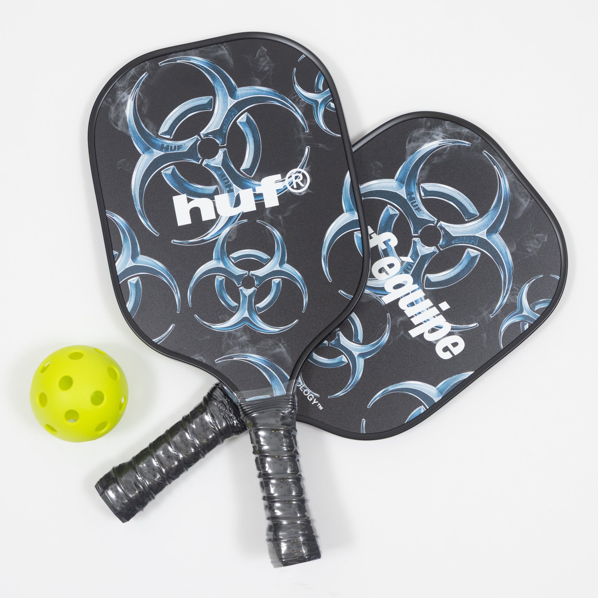 HUF Equipe Pickleball Set in BLACK