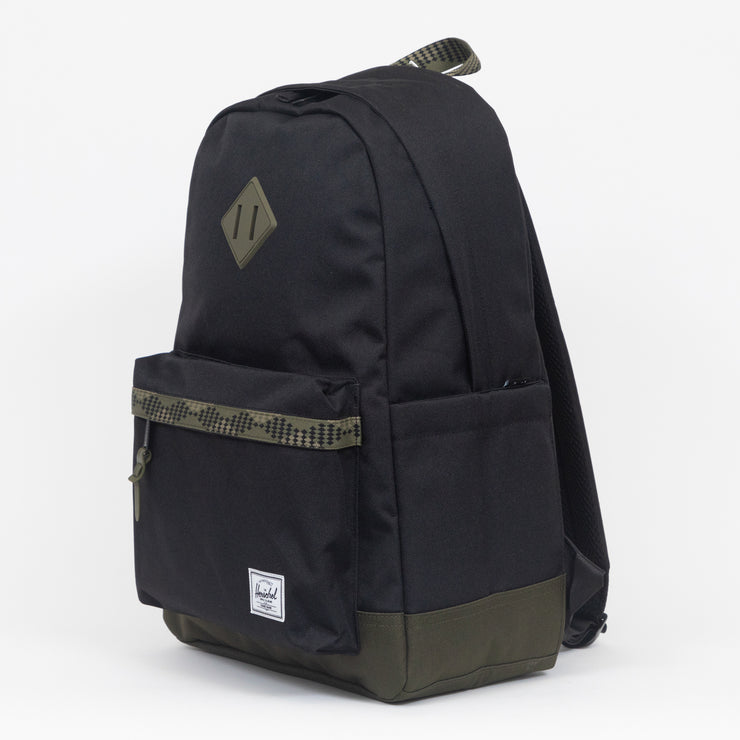 HERSCHEL SUPPLY CO. Heritage Backpack in BLACK & GREEN