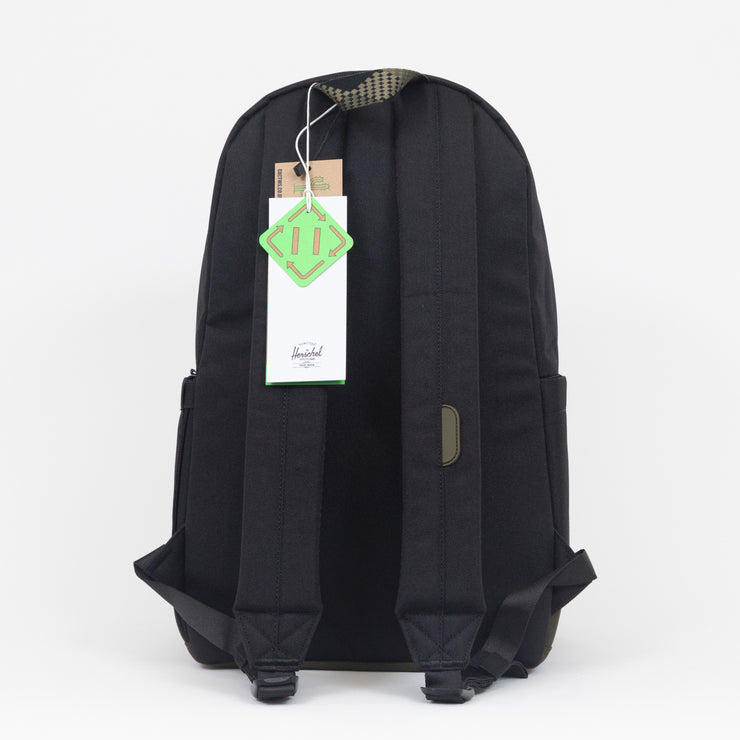 HERSCHEL SUPPLY CO. Heritage Backpack in BLACK & GREEN