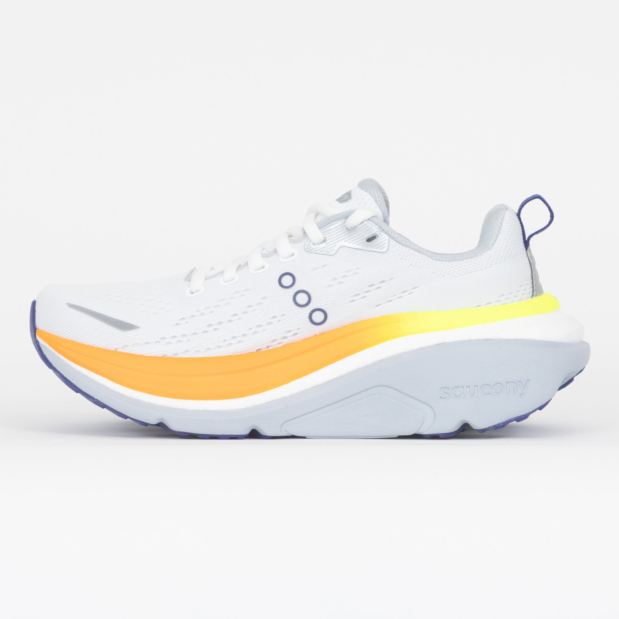 Womens SAUCONY Hurricane 25 Running Trainers in WHITE