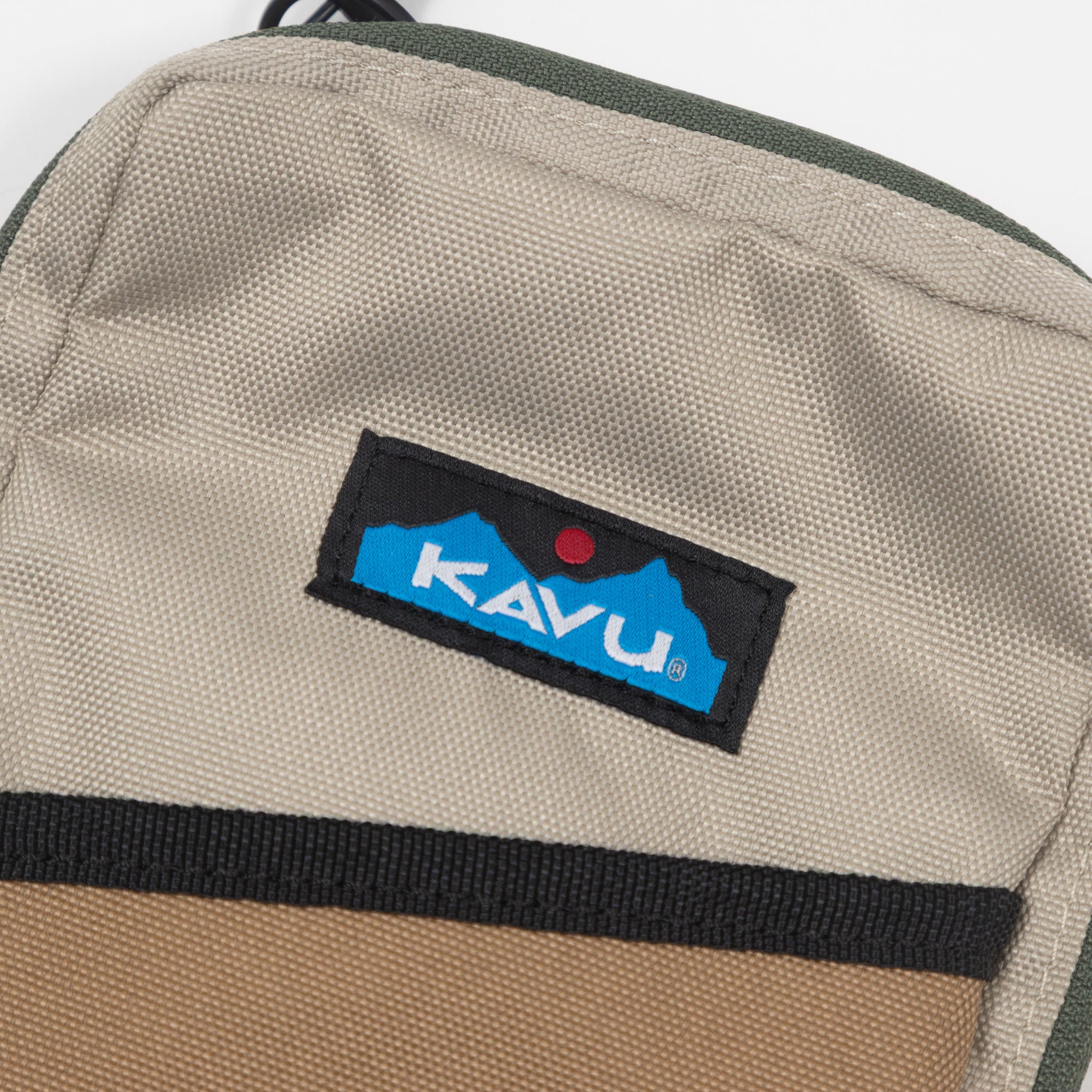 KAVU Essential Case in CANYON WALL