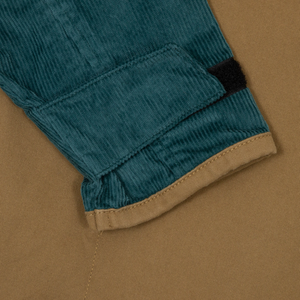 KAVU Throwshirt Flex Jacket in GREEN SPACE