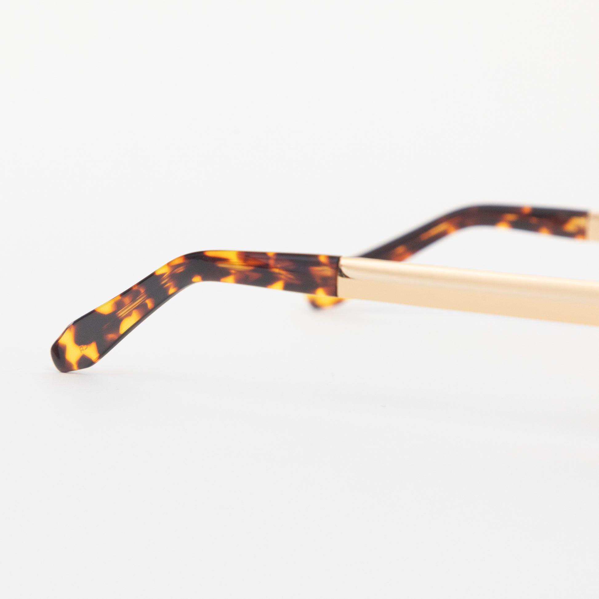 meller sunglasses tigris arm 