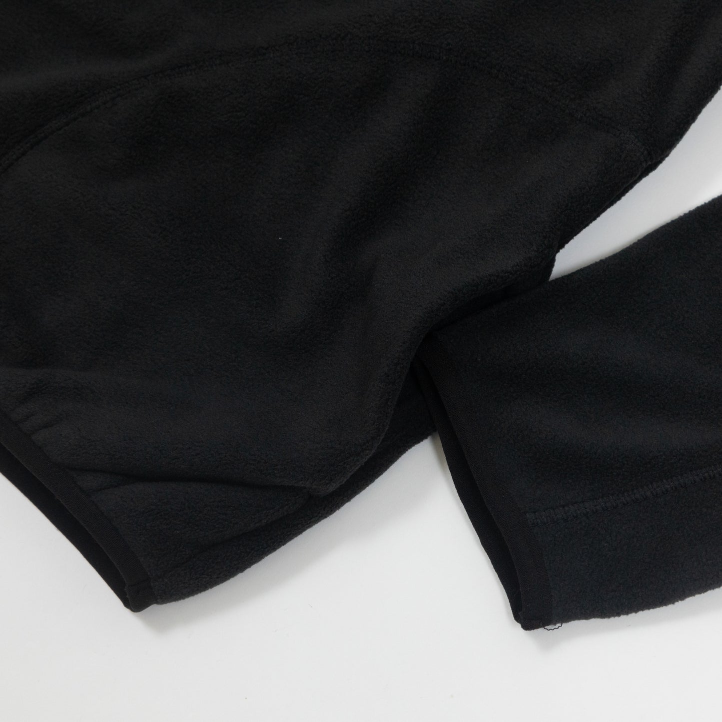 Womens KAVU Kelowna Fleece Sweatshirt in BLACK