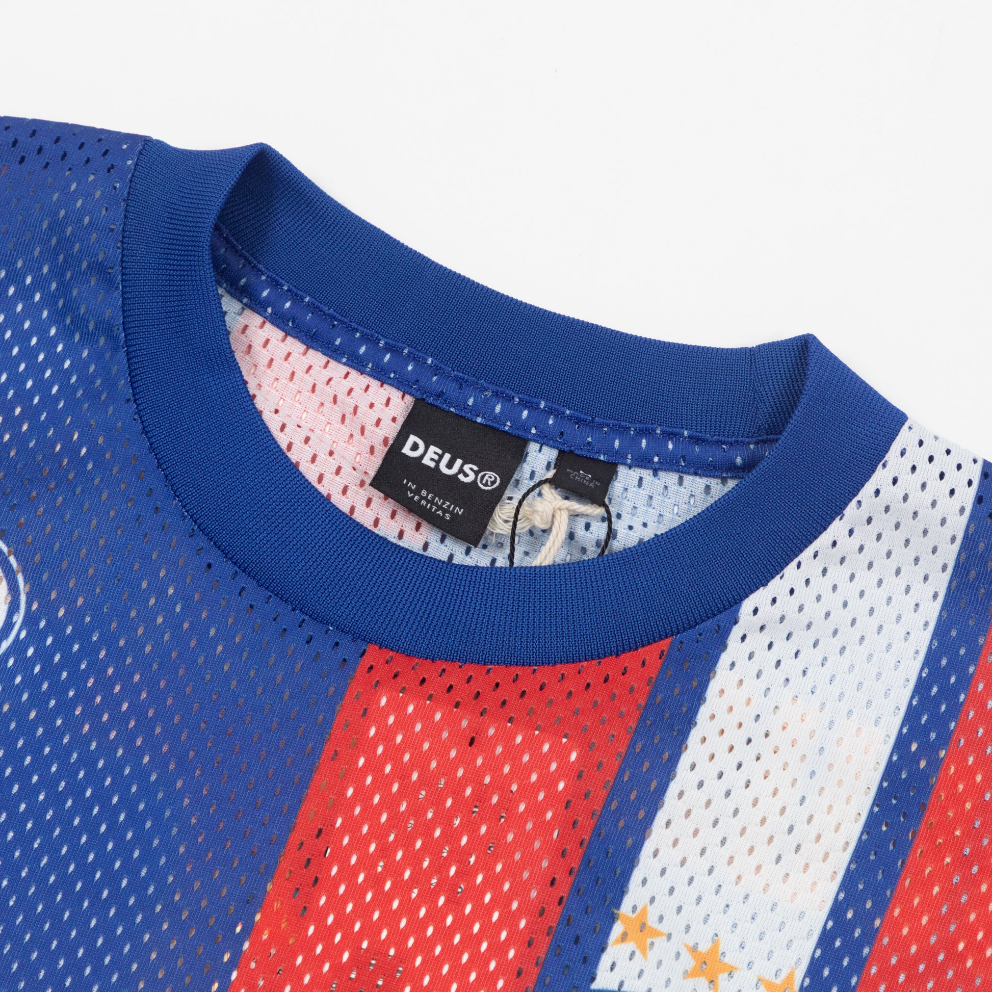 crew neck and material close up deus ex machina long sleeve jersey