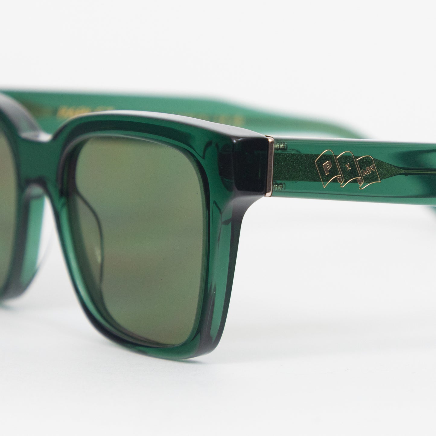 PARLEZ X MESSYWEEKEND Sunglasses in GREEN