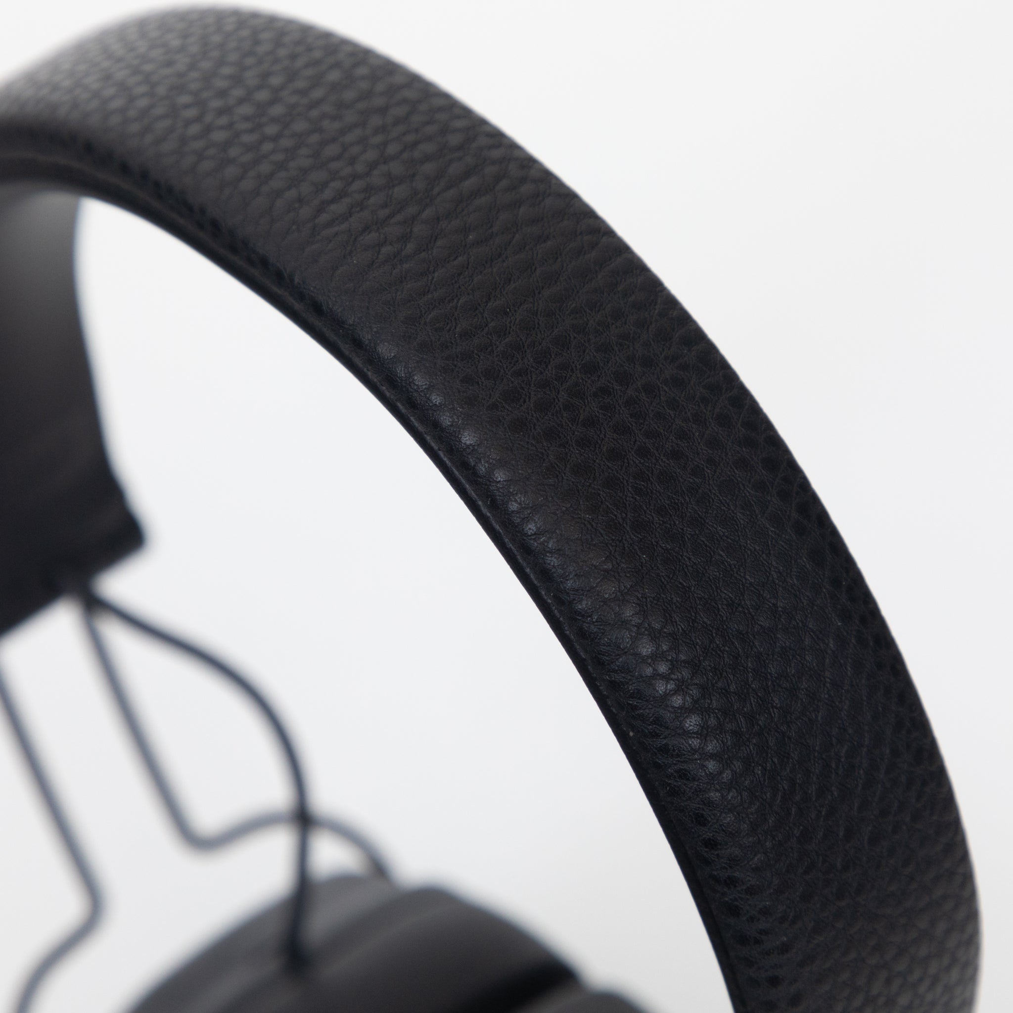 MARSHALL Major V Wireless Headphones in BLACK