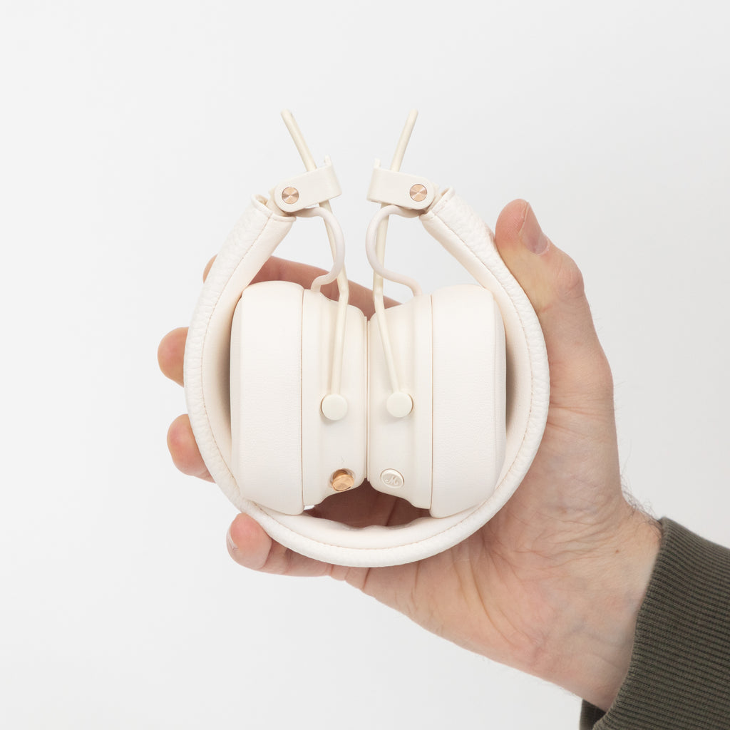 MARSHALL Major V Wireless Headphones in CREAM
