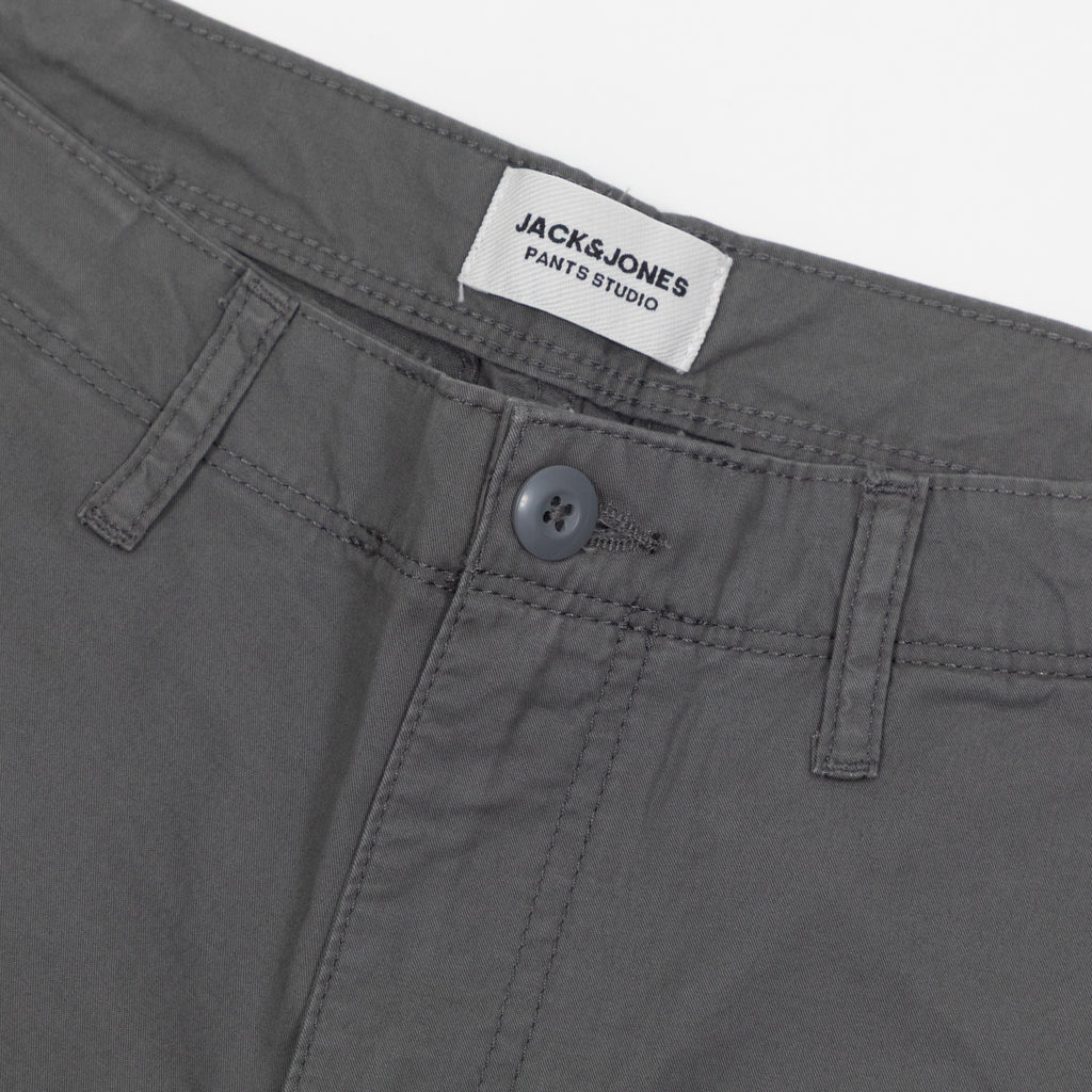 JACK & JONES Mateo Cargo Shorts in GREY