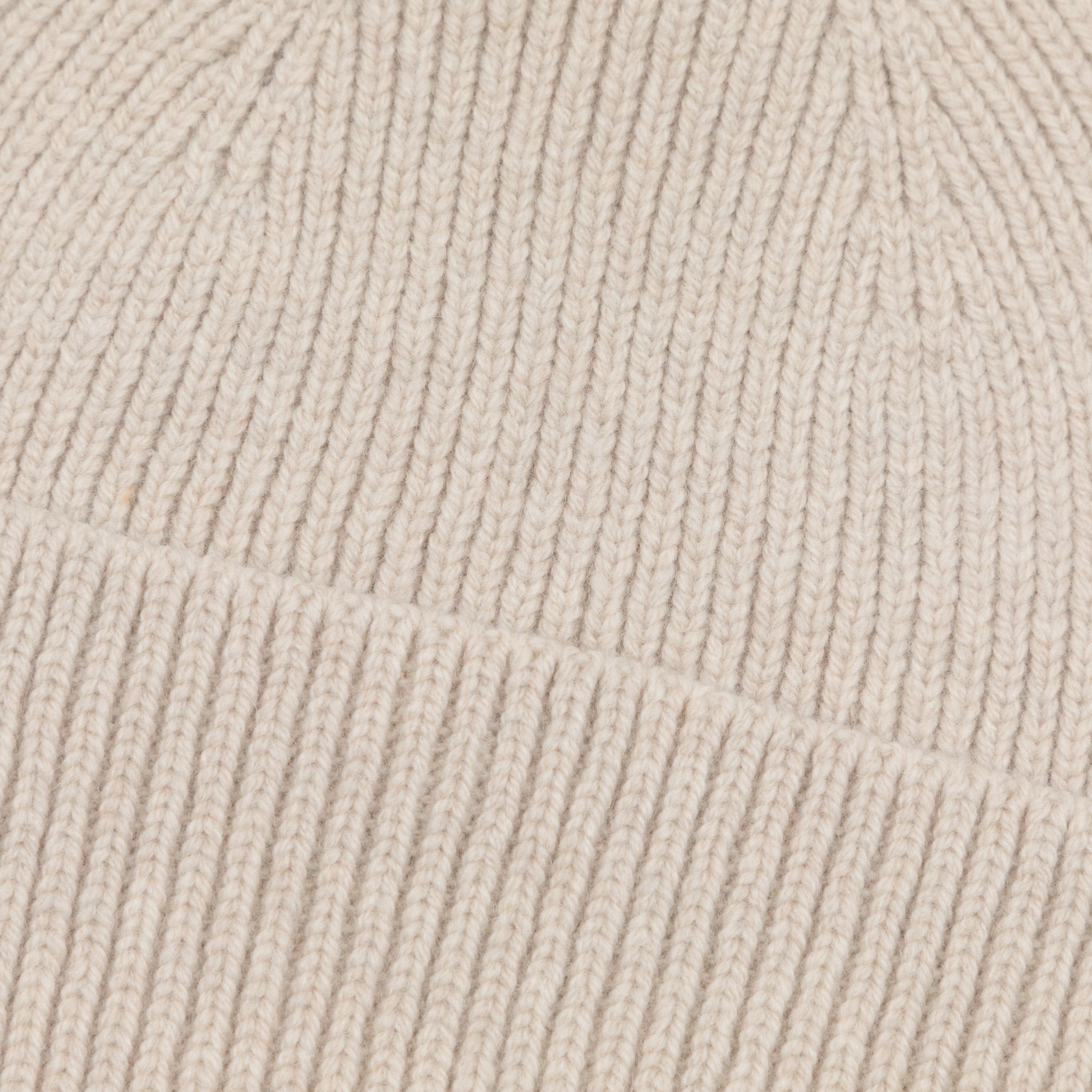 COLORFUL STANDARD Merino Wool Beanie in IVORY WHITE