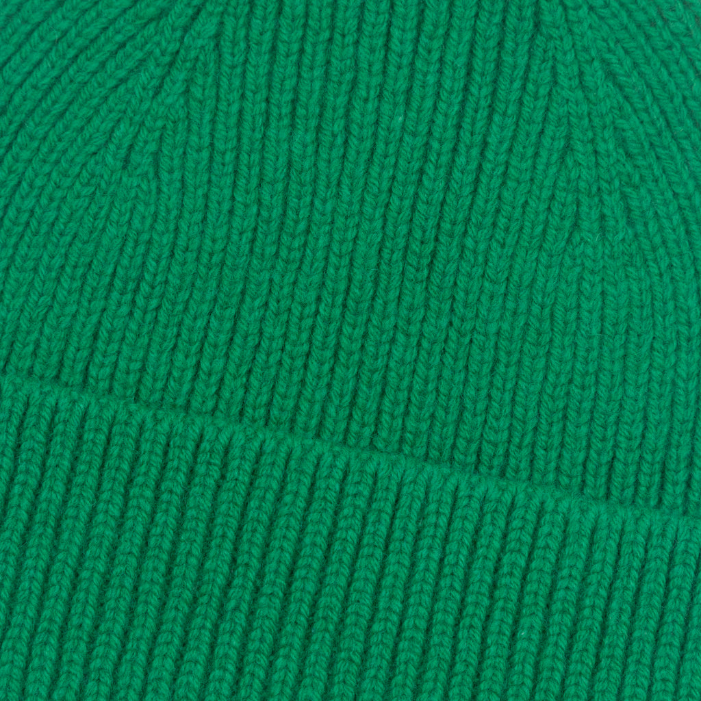 COLORFUL STANDARD Merino Wool Beanie in KELLY GREEN