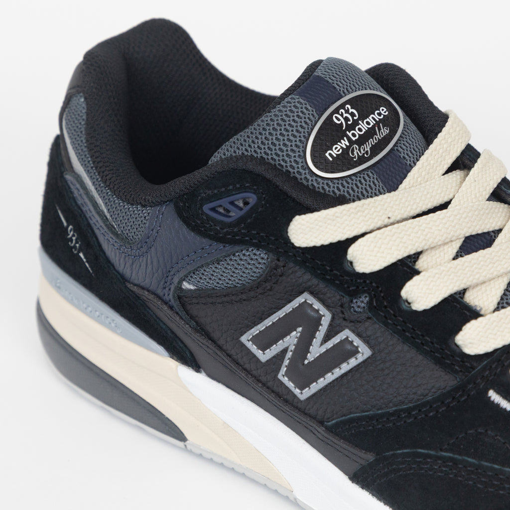 NEW BALANCE Numeric 933 Trainers in BLACK / GREY