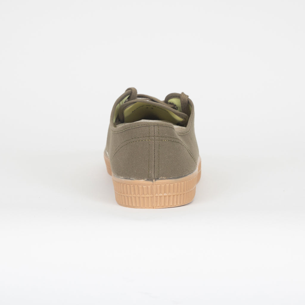 NOVESTA Star Master Low Top Canvas Trainer in Green