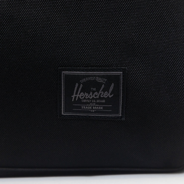 HERSCHEL SUPPLY CO. Novel Duffle Bag in BLACK