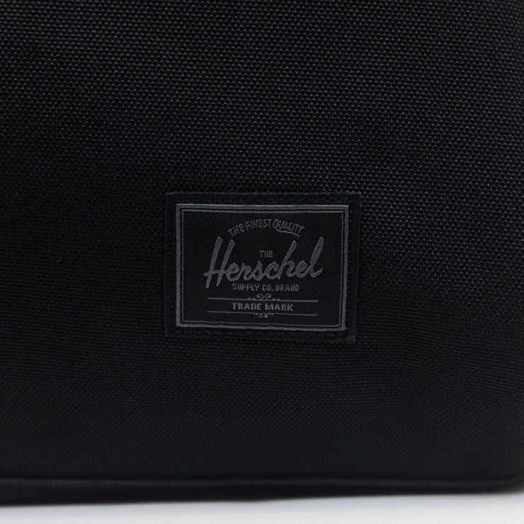 HERSCHEL SUPPLY CO. Novel Duffle Bag in BLACK