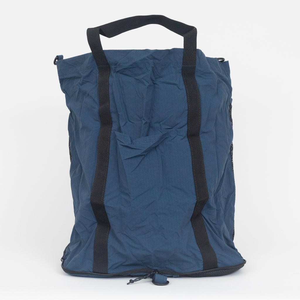 GRAMICCI Nylon Packable Tote Bag in NAVY