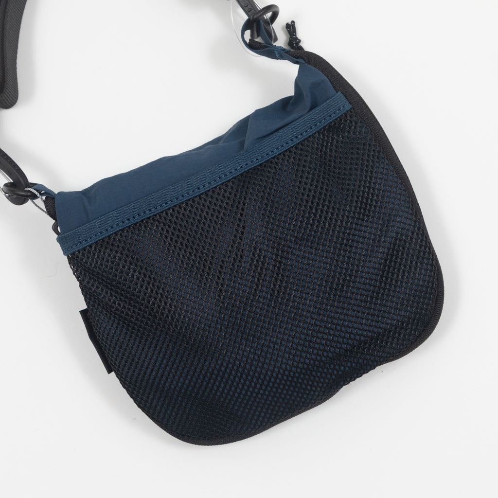 GRAMICCI Nylon Packable Tote Bag in NAVY