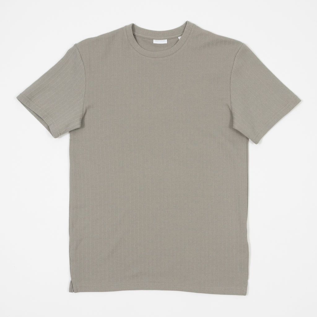ONLY & SONS Trey Regular Short-Sleeved T-Shirt in LAUREL OAK