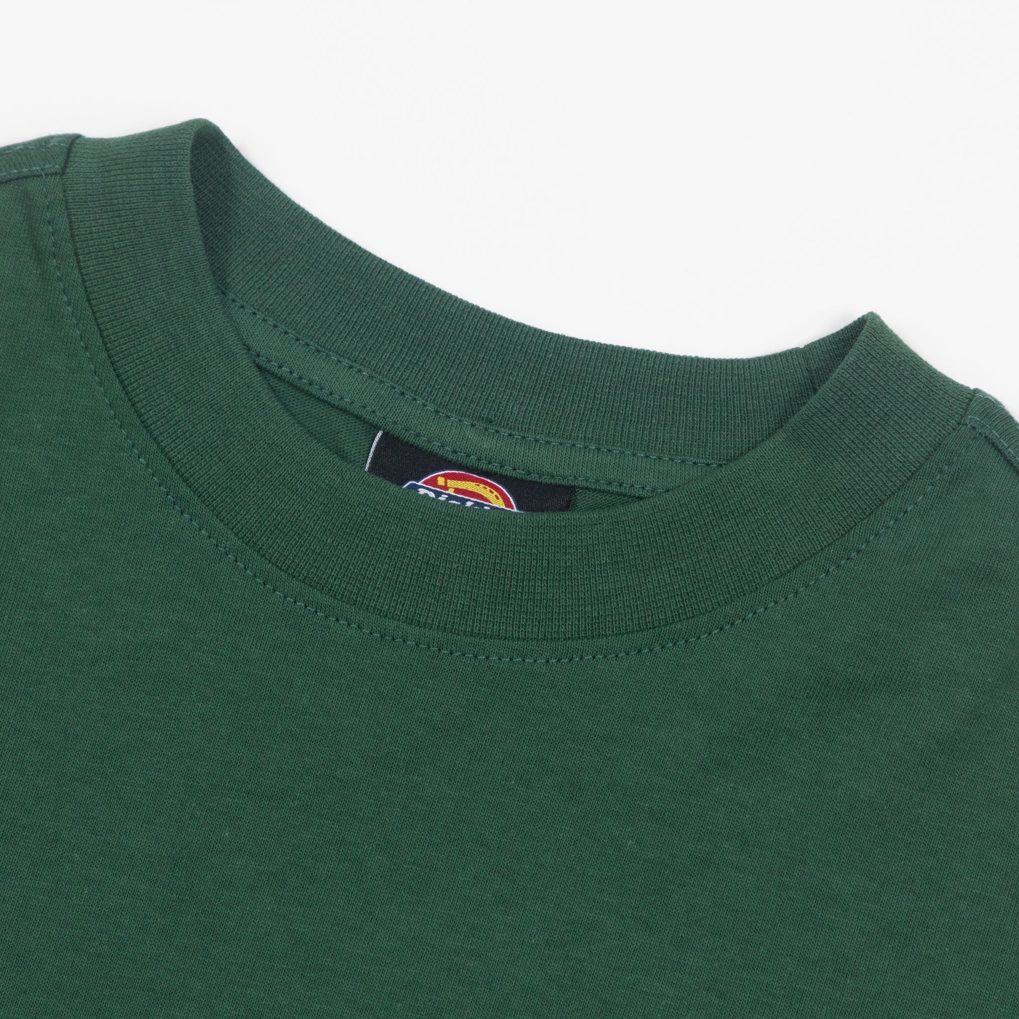 close-up of dickies green tshirt crew neck