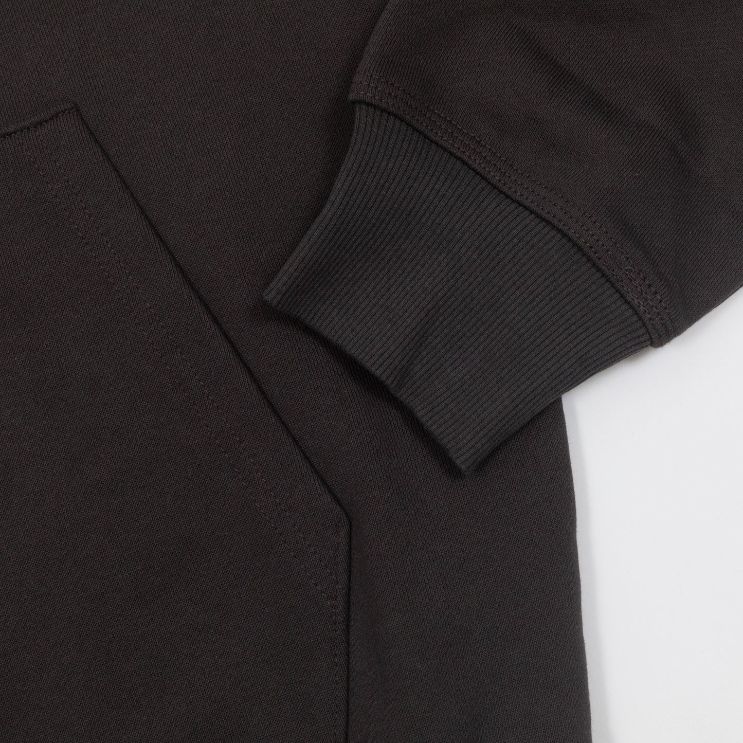 GRAMICCI One Point Zip Sweatshirt in DEEP BROWN
