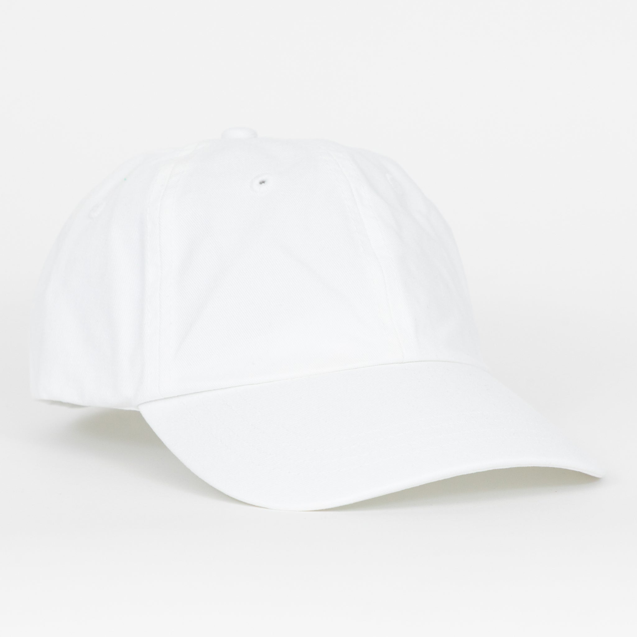 COLORFUL STANDARD Organic Cotton Cap in WHITE