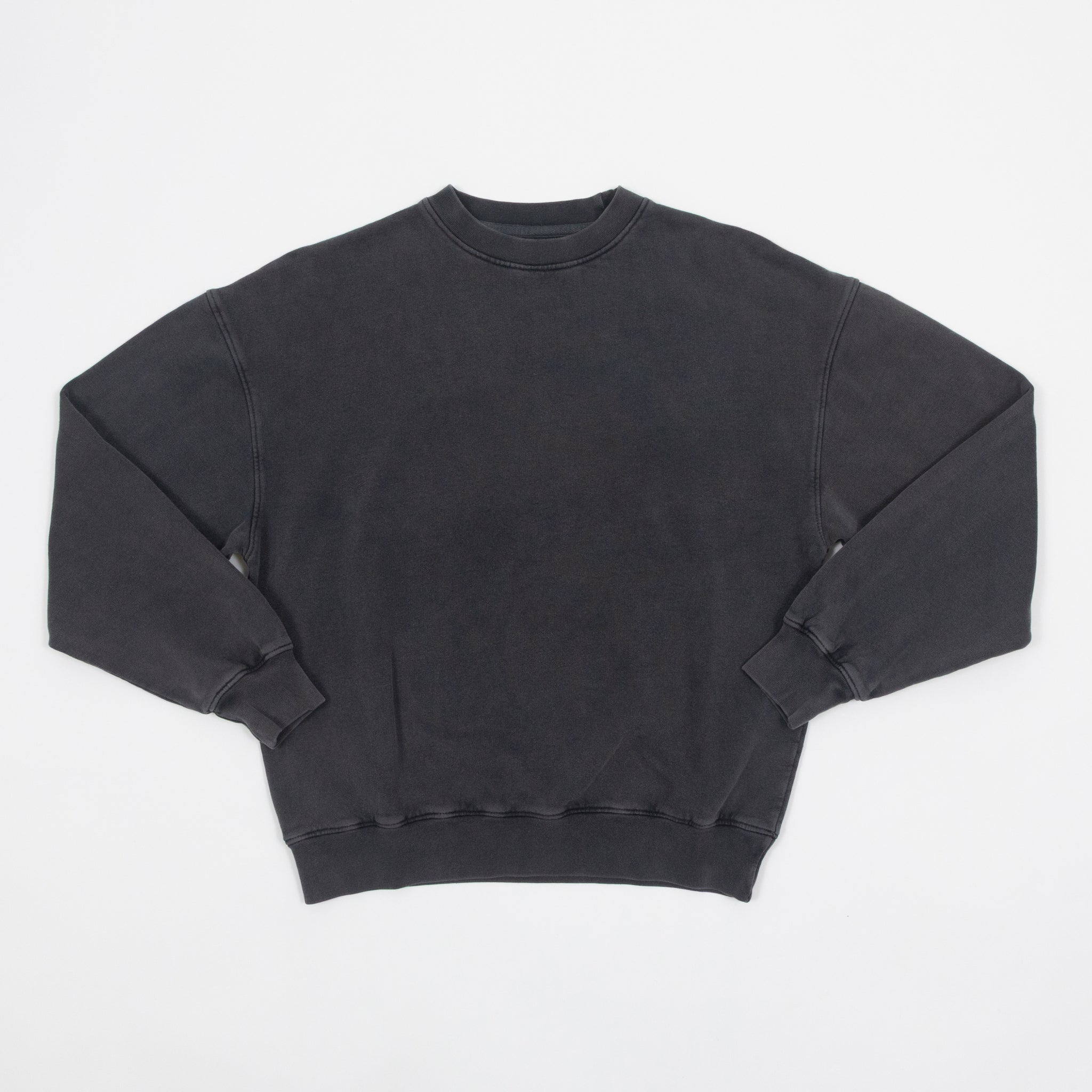 COLORFUL STANDARD Oversized Sweatshirt in FADED BLACK