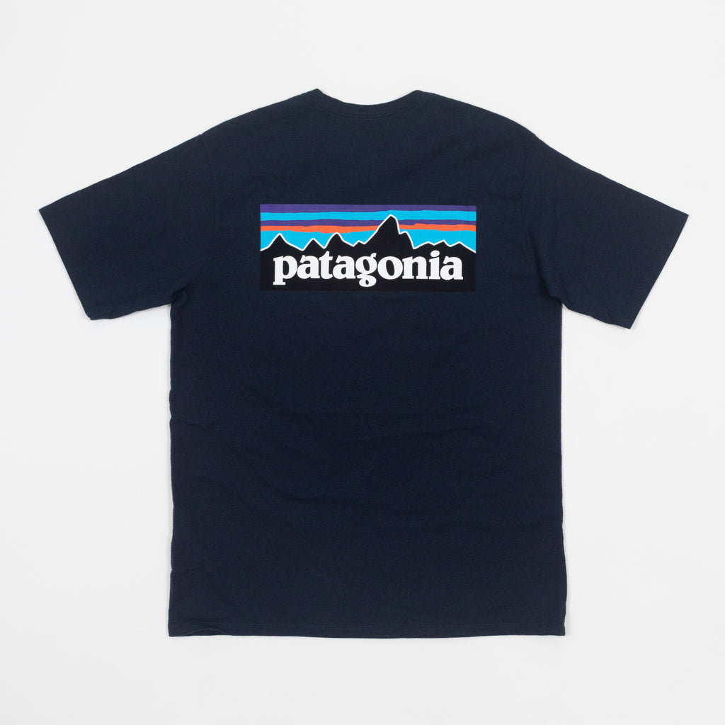 PATAGONIA P-6 Logo Responsibili-Tee T-Shirt in NAVY