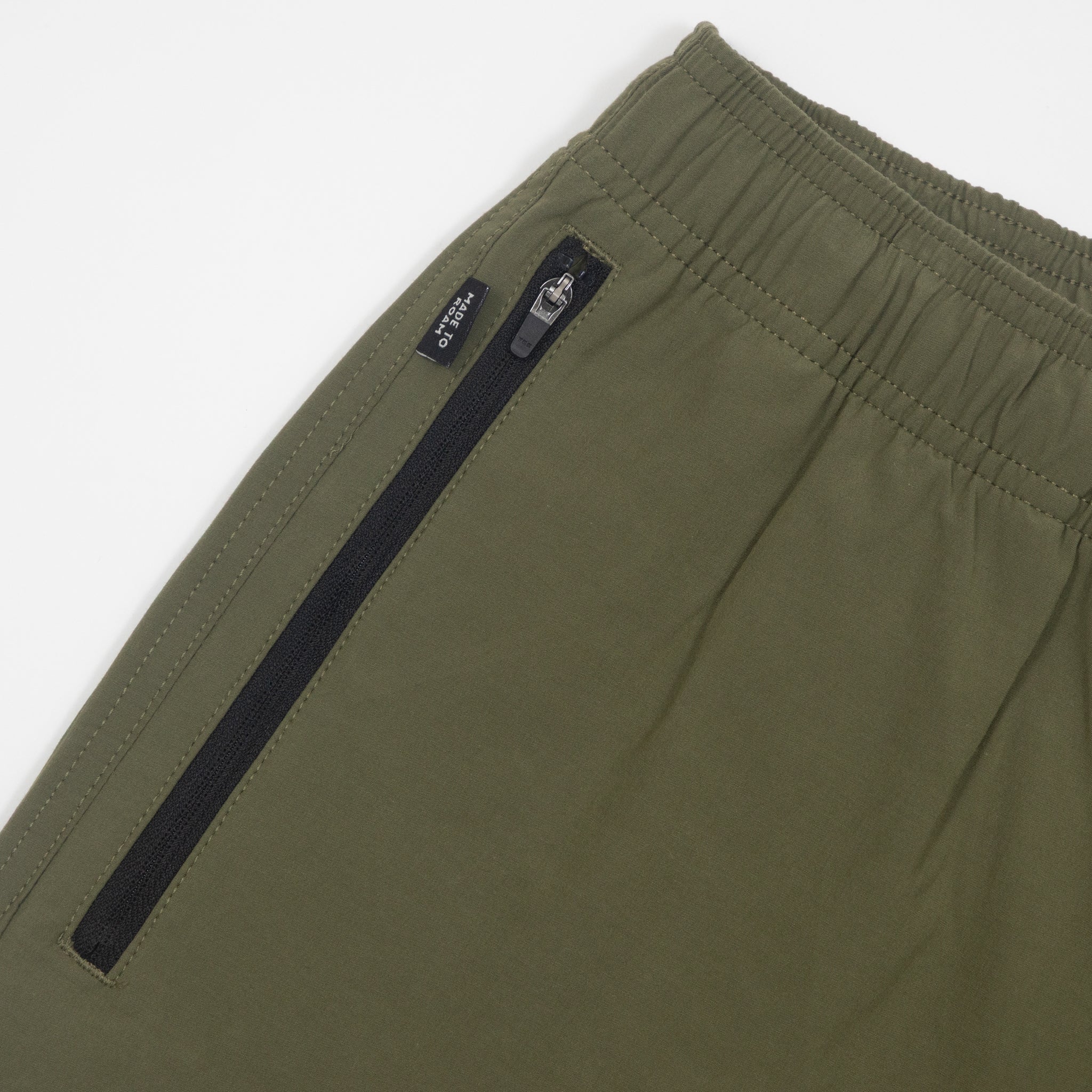 PASSENGER Traveller All Purpose Short in KHAKI