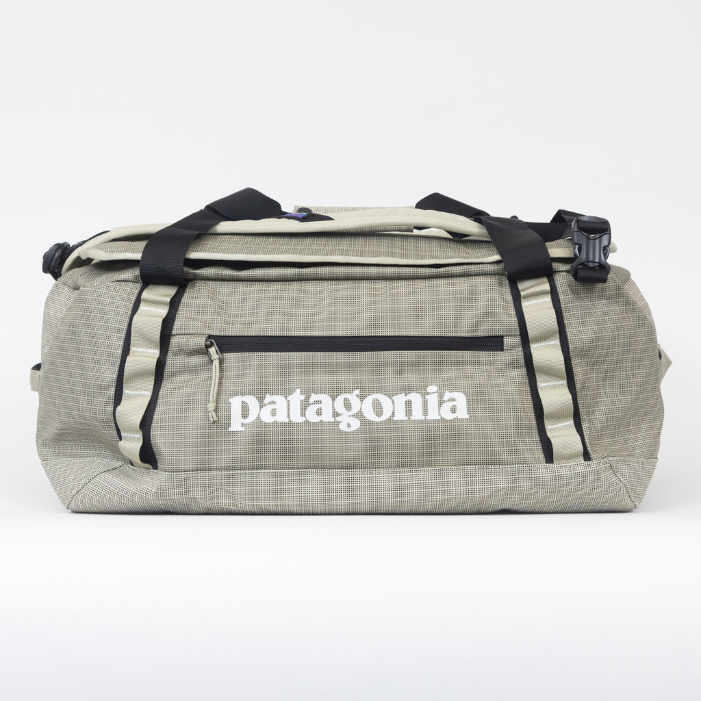 PATAGONIA 40L Black Hole Duffel in WEATHERED STONE