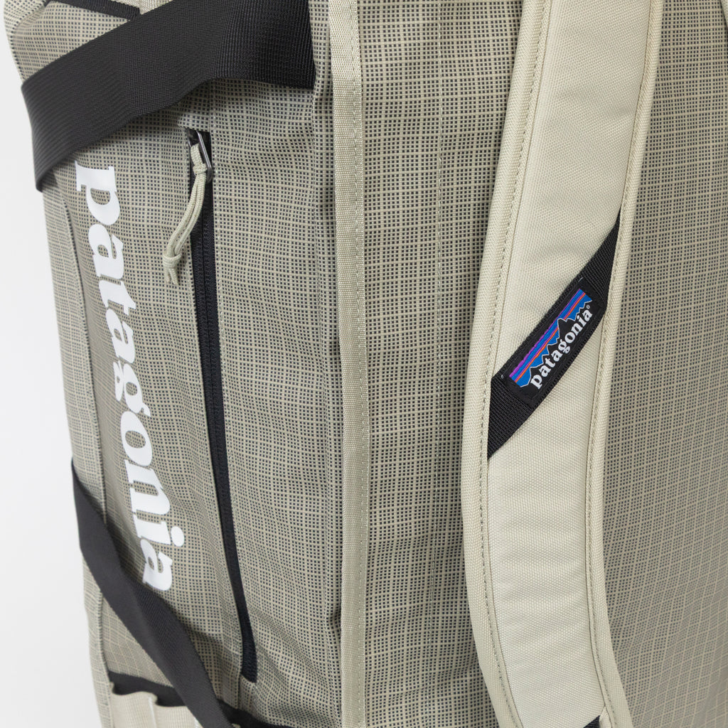 PATAGONIA 40L Black Hole Duffel in WEATHERED STONE