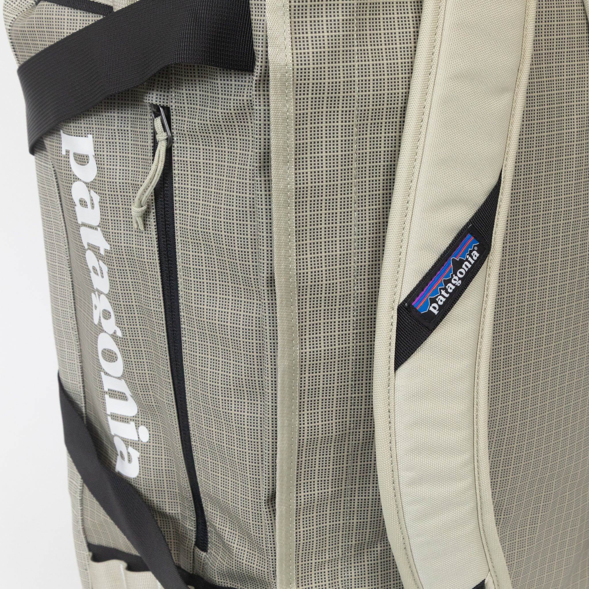 PATAGONIA 40L Black Hole Duffel in WEATHERED STONE