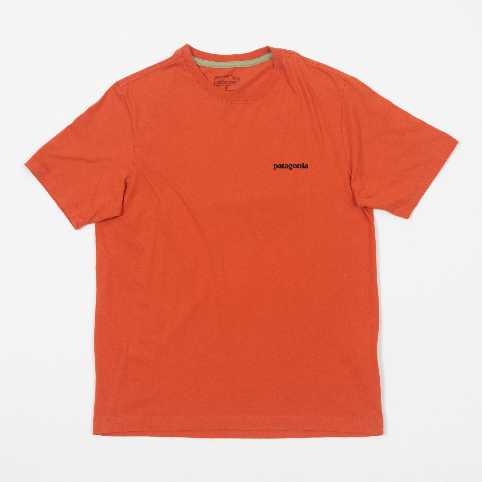 PATAGONIA P-6 Logo T-Shirt in COAL ORANGE