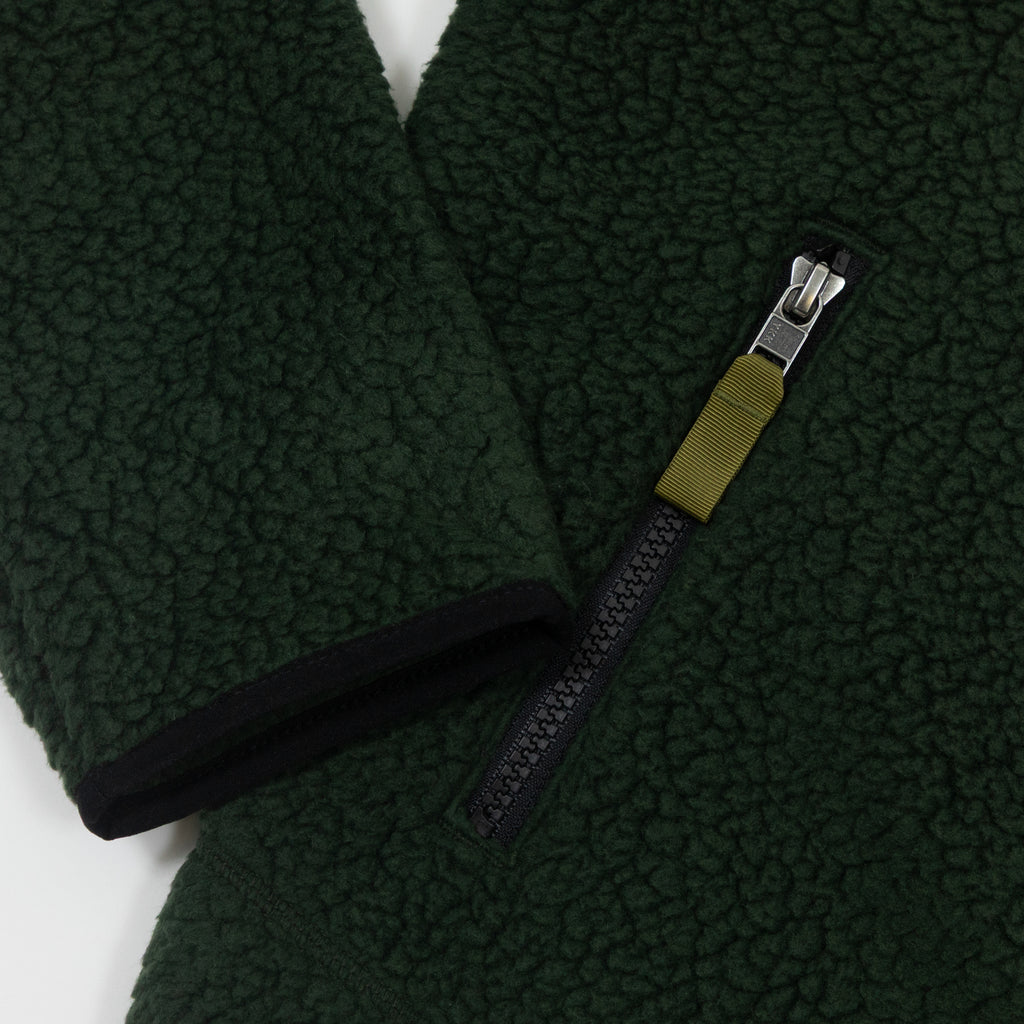 PATAGONIA Retro Pile Jacket in OLD GROWTH GREEN