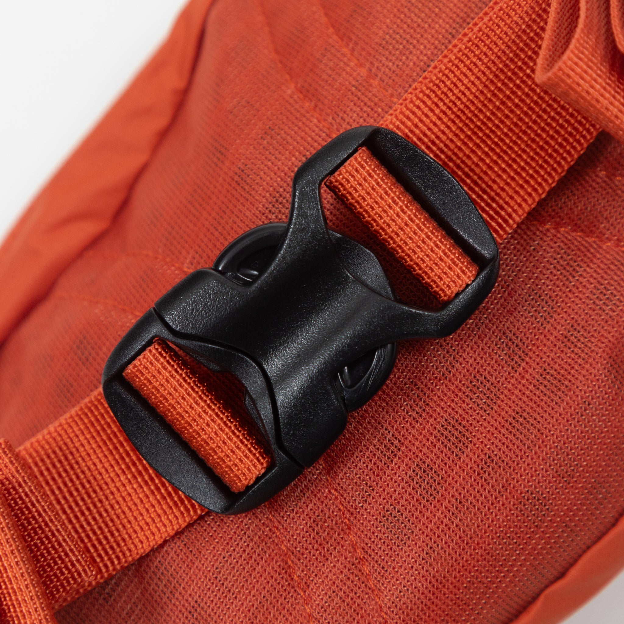 PATAGONIA Terravia Mini Hip Pack in COAL ORANGE