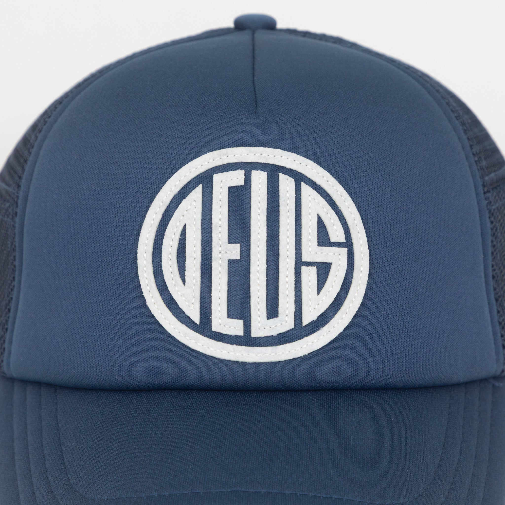 DEUS EX MACHINA Pill Trucker Cap in BLUE