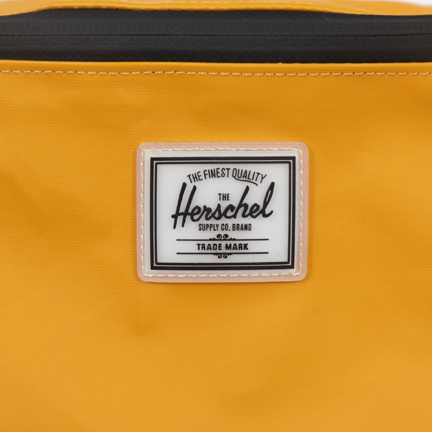 HERSCHEL SUPPLY CO. Pop Quiz Hip Bum Bag in YELLOW