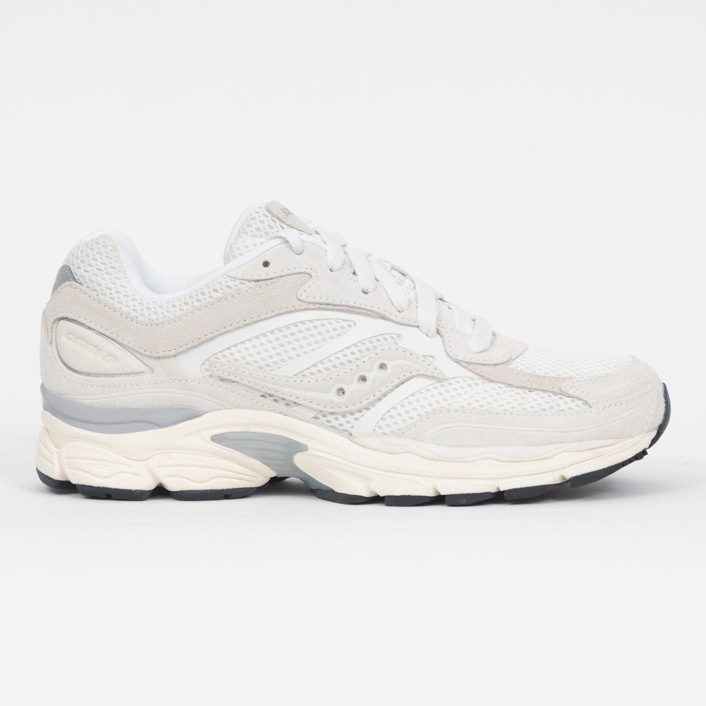 SAUCONY Pro Grid Omni 9 Trainers in WHITE
