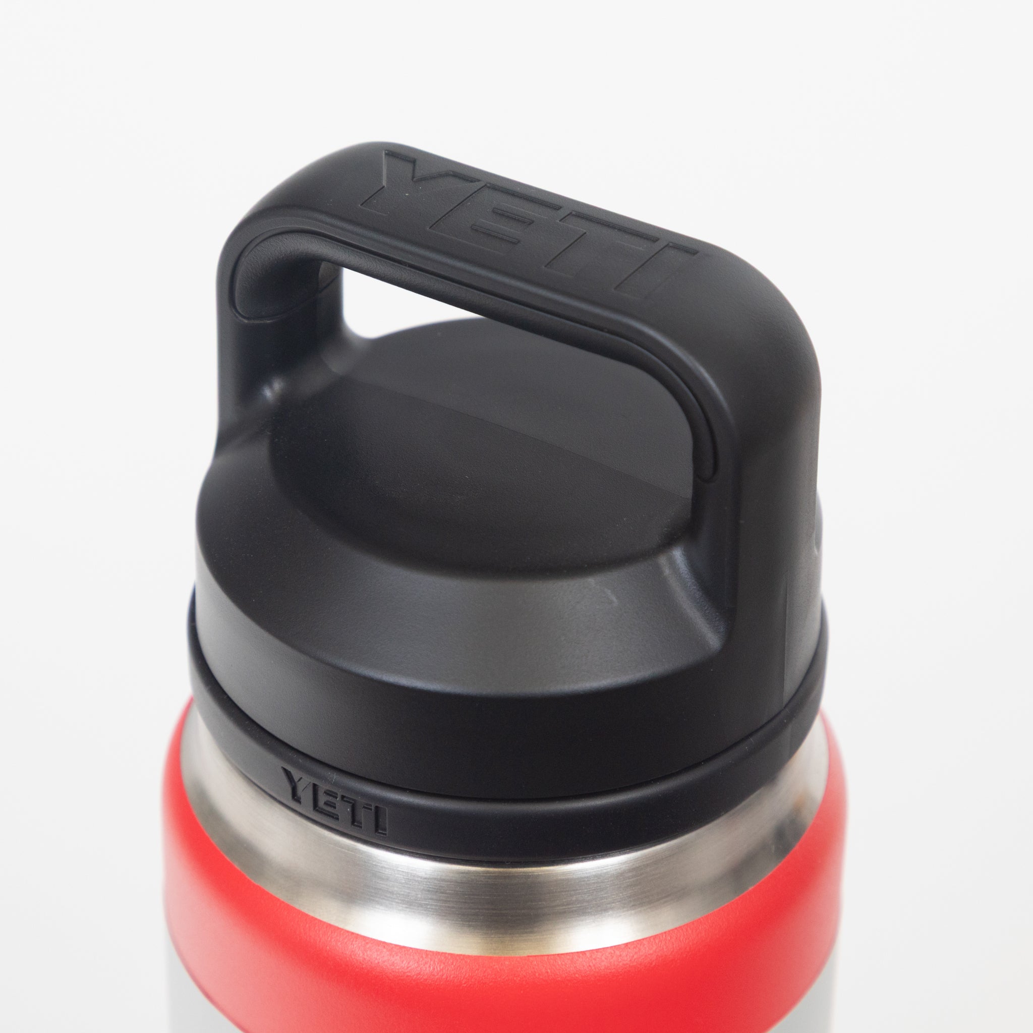 YETI Rambler® 26 oz (769 ml) Bottle With Chug Cap in Rescue Red