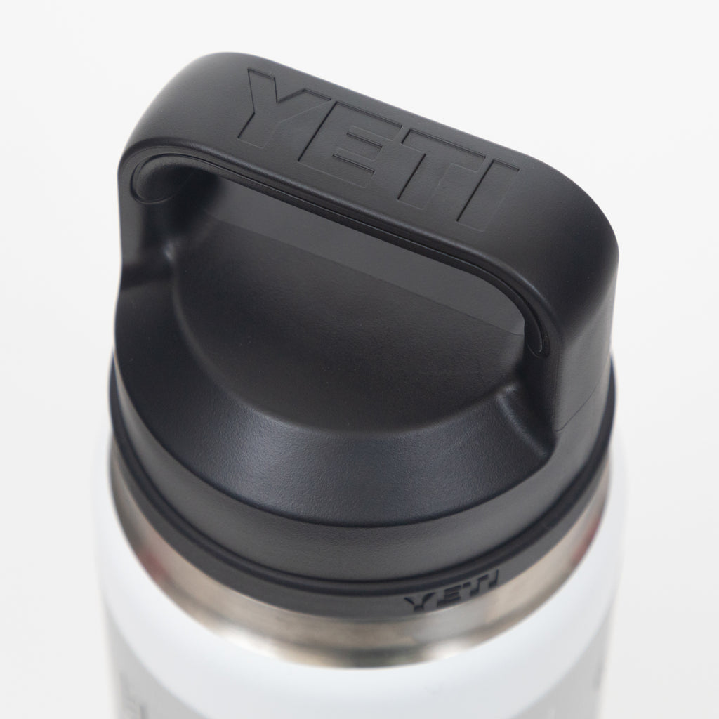 YETI Rambler® 26 oz (769 ml) Bottle With Chug Cap in White