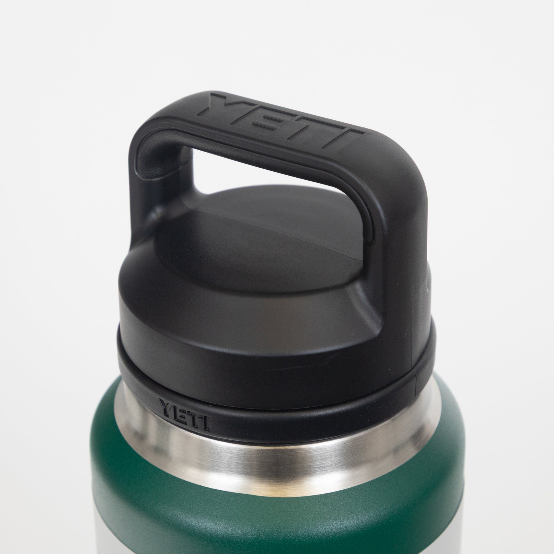 YETI black forest green chug cap closed leakproof
