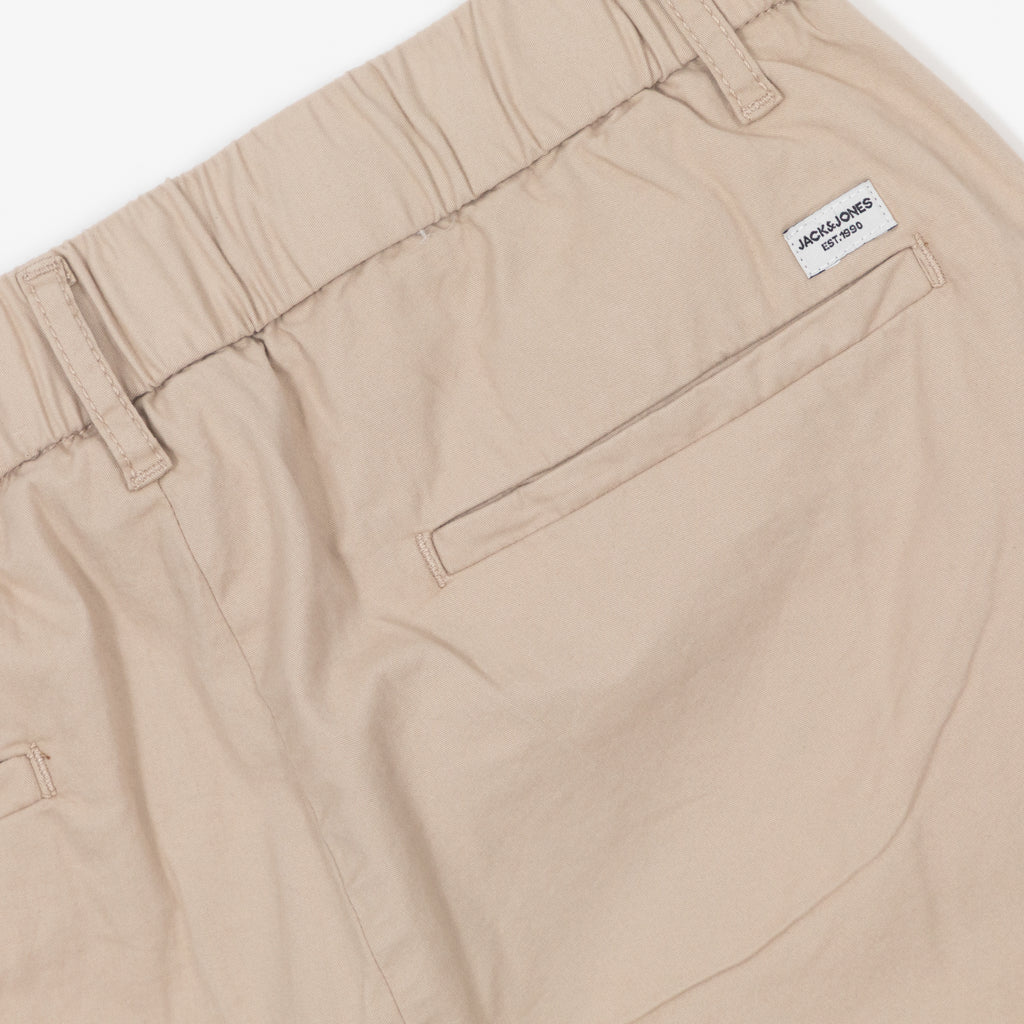 back pocket jack and jones beige relaxed shorts