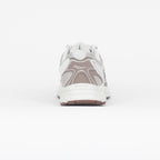 SAUCONY Ride Millennium Trainers in BEIGE & CREAM