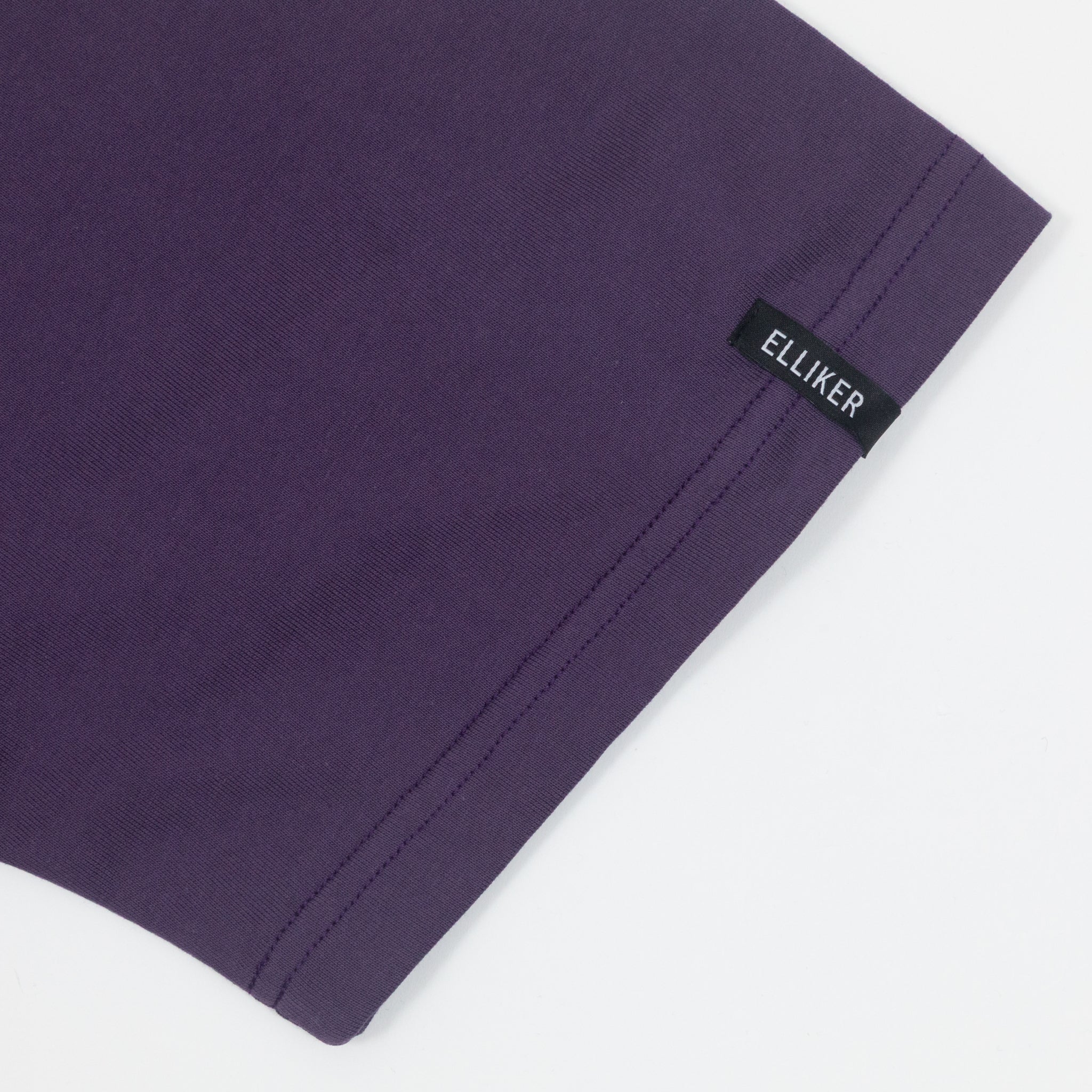 ELLIKER Rill Hill Print T-Shirt in PURPLE