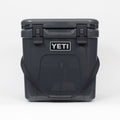 YETI Roadie® 24 Cool Box in Charcoal