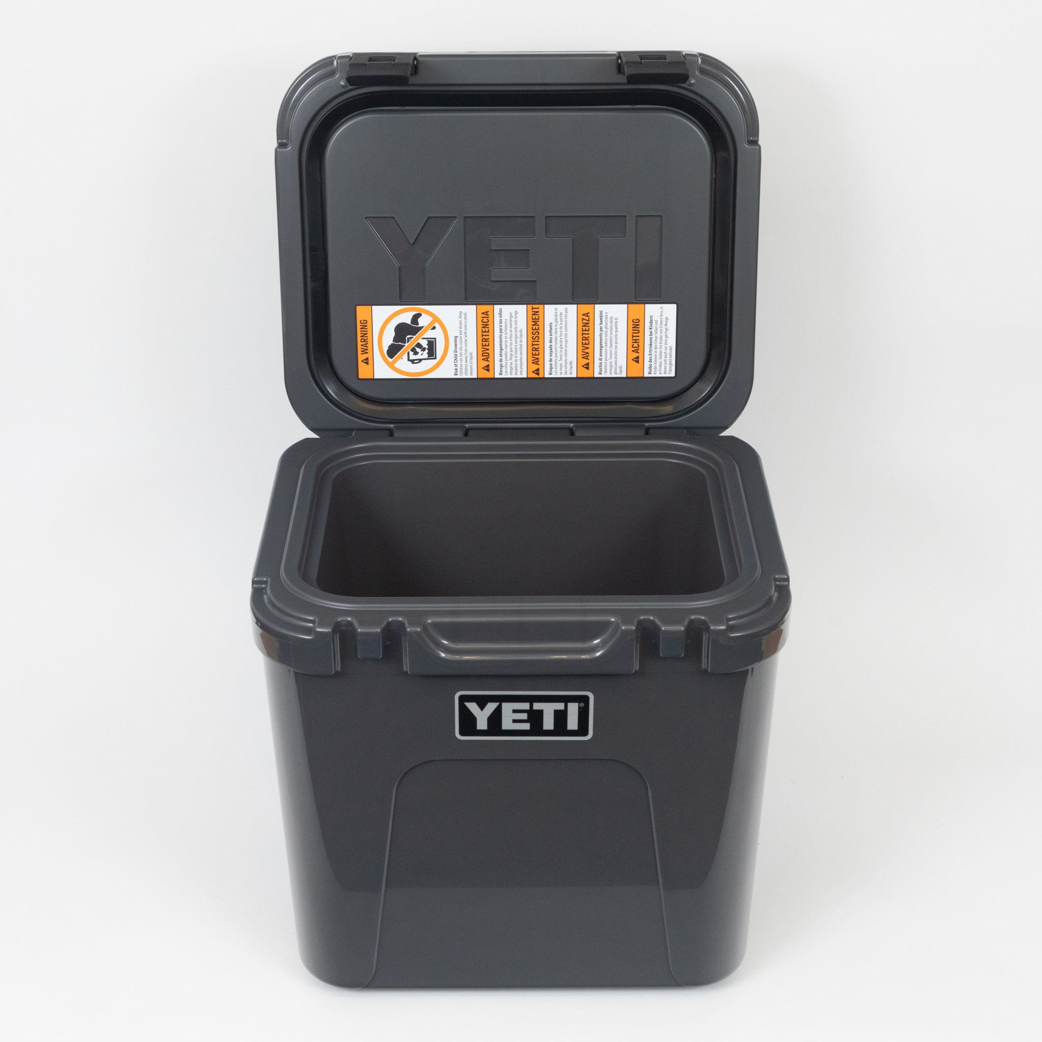 YETI Roadie® 24 Cool Box in Charcoal