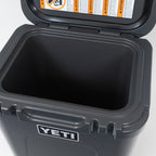 YETI Roadie® 24 Cool Box in Charcoal