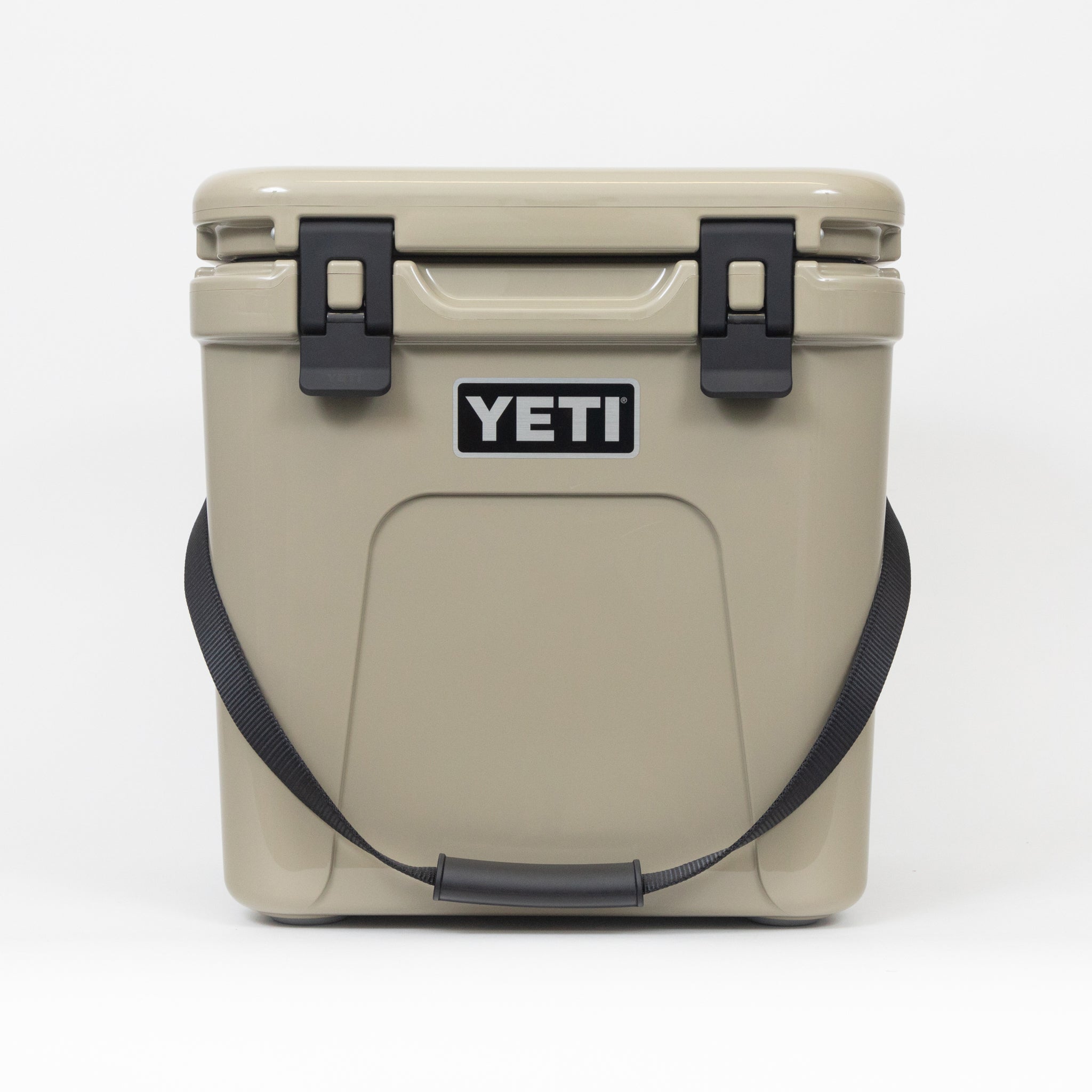 YETI Roadie® 24 Cool Box in Tan