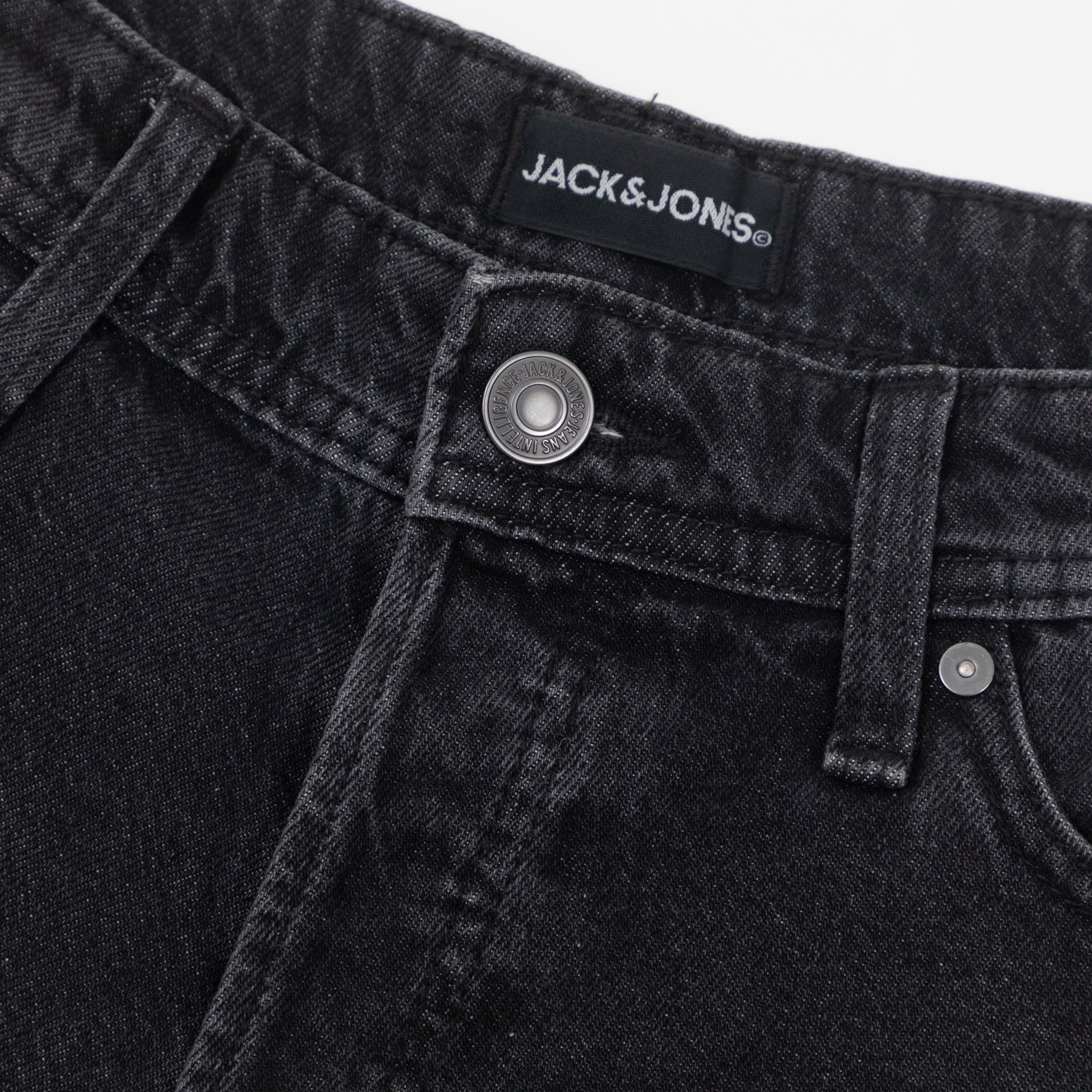 jack and jones baggy jorts button closure 