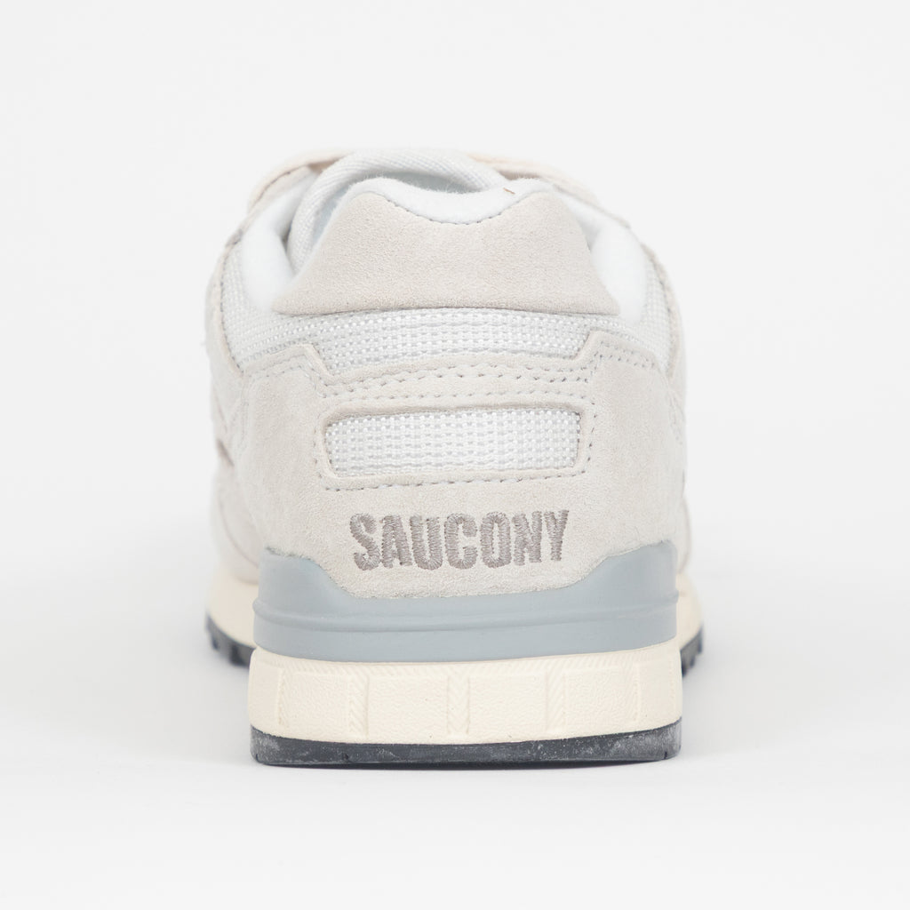 SAUCONY Shadow 5000 in GREY